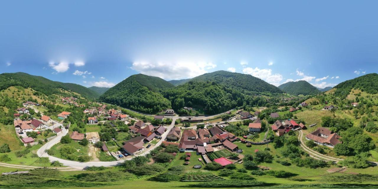 Hotel Casa Maria Transalpina Martinie Exterior foto